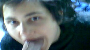 Hot Indonesian-chinese Babe Giving Head