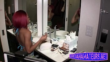 Young And Tempting Teen Milf