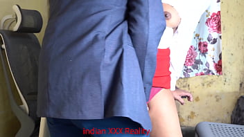 Desi Boss Office Fuck Session In Hindi