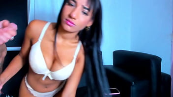 My Girlfriend’s Deepthroat Skills Leave Me Breathless