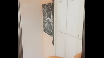 Yenniferpink’s Soaked Cunt Takes A Brutal Pounding